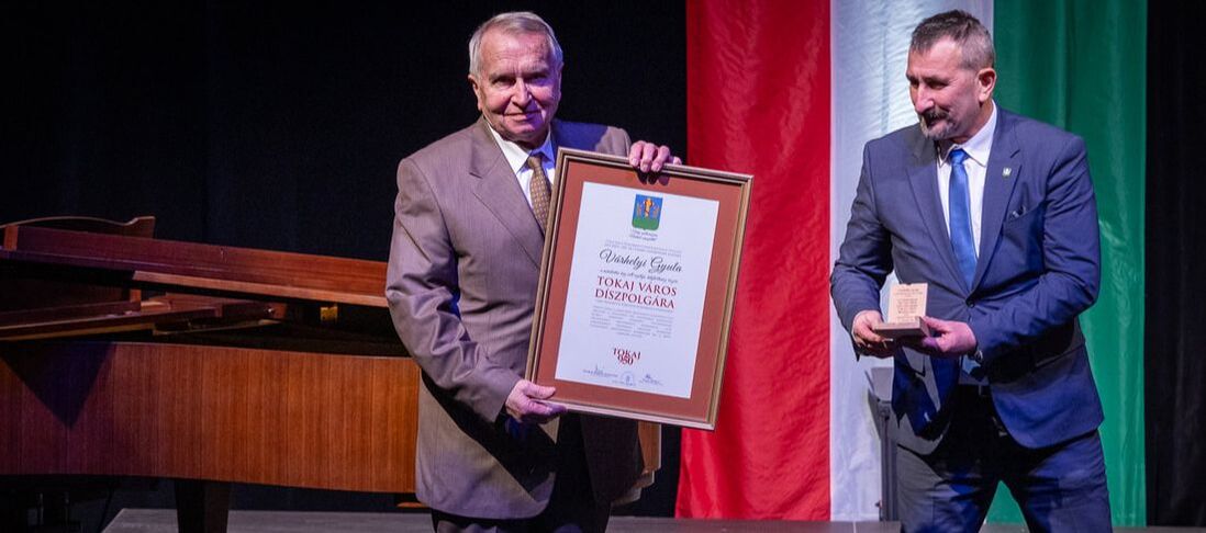 Várhelyi Gyula, Tokaj, honorary citizen